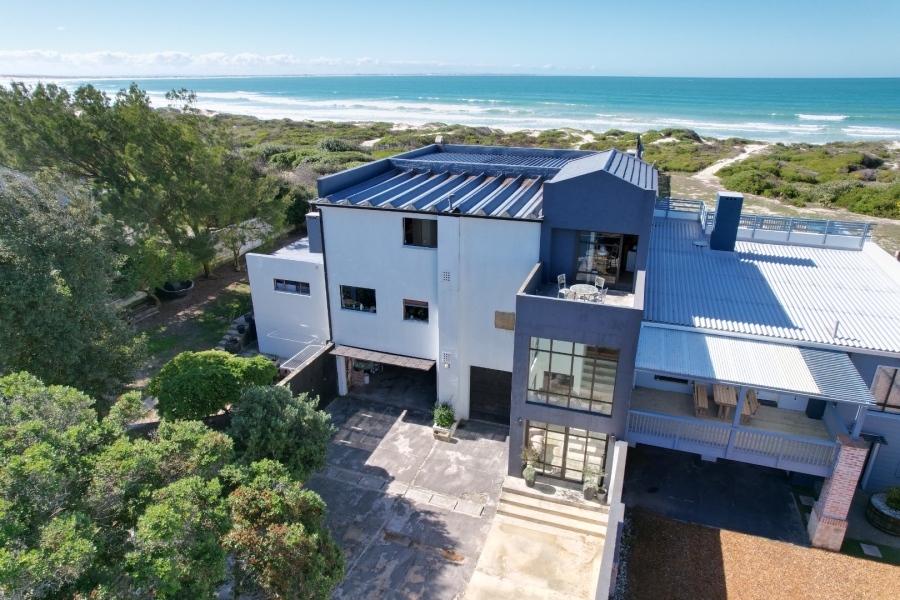 3 Bedroom Property for Sale in Struisbaai Western Cape
